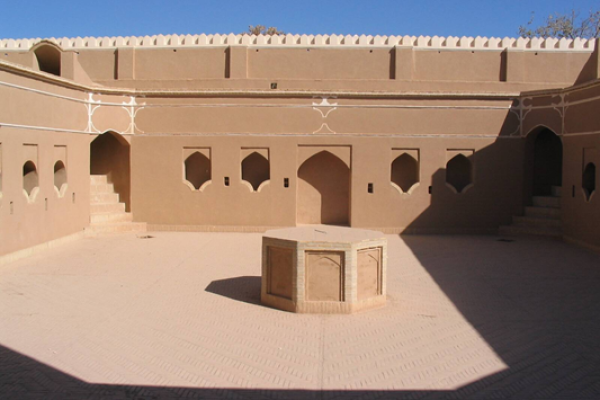چاپارخانه سریزد